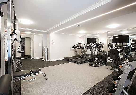 4th image of 210 W 89th St APT 1F
