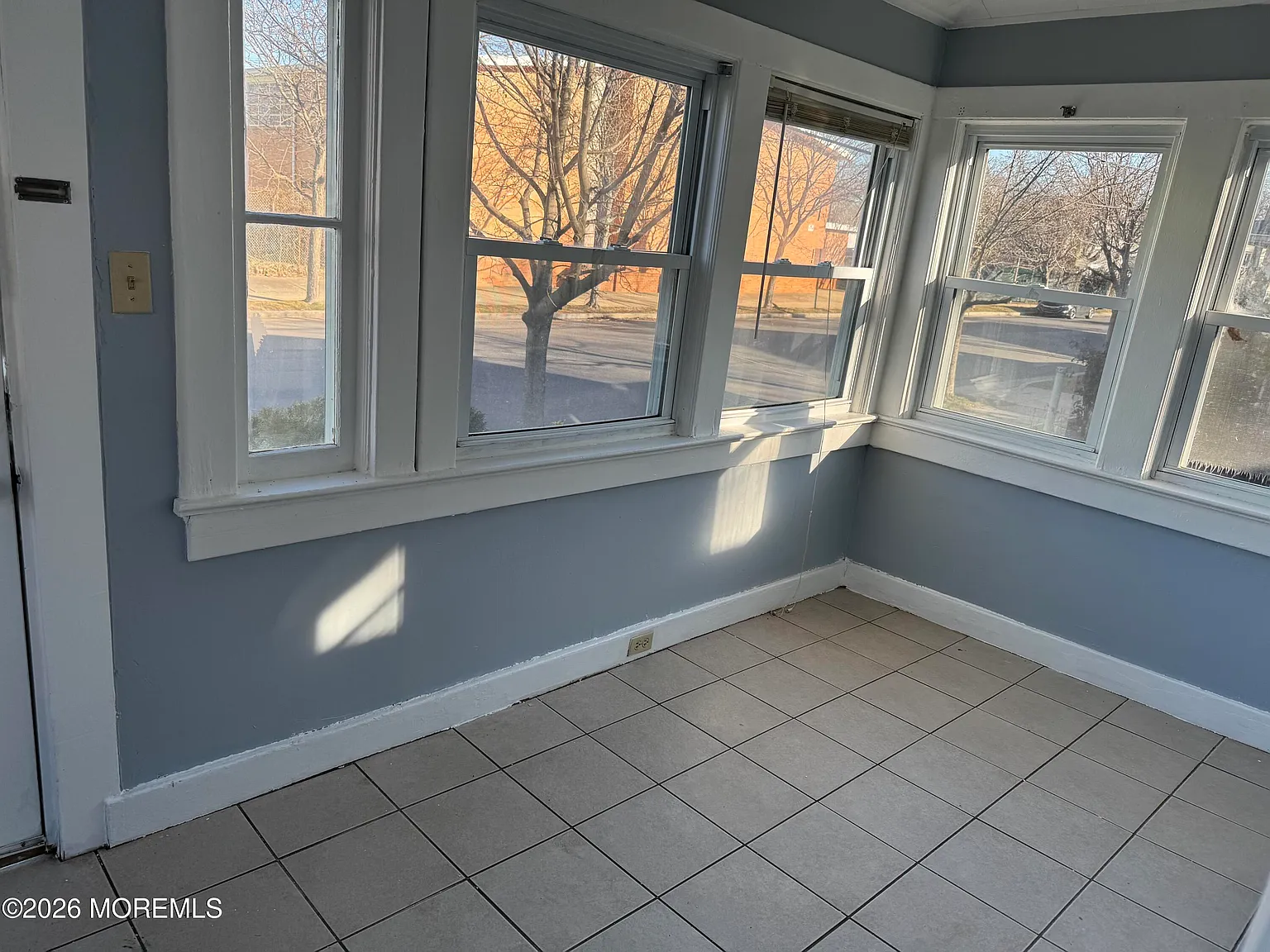 4 bed, 1660 sqft, $3,800 — Photo 4