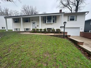 1406 Searle Dr, Normal, IL 61761