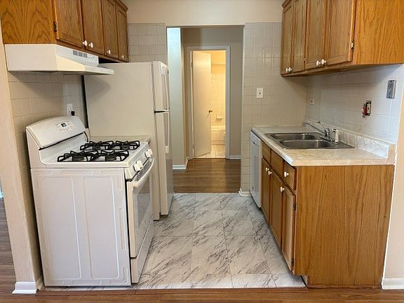 2nd image of 8901 N Western Ave APT 203