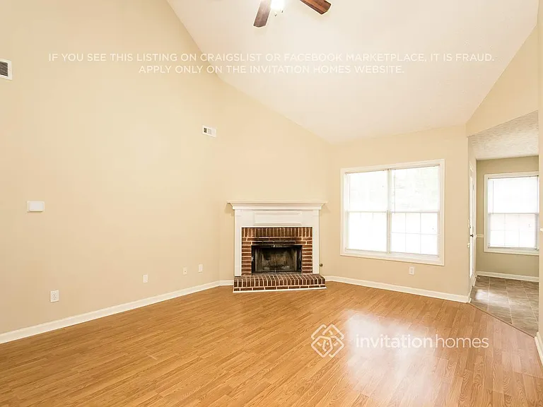 180 Eastfield Ct — Photo 5