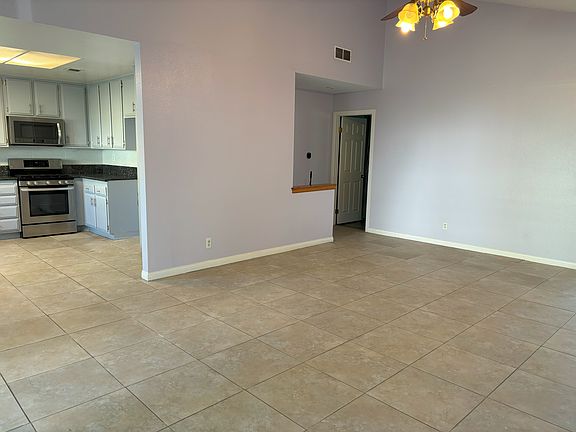 2nd image of 28318 Simsalido Ave