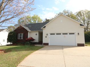 166 Oak Haven Pl NW, Concord, NC 28027