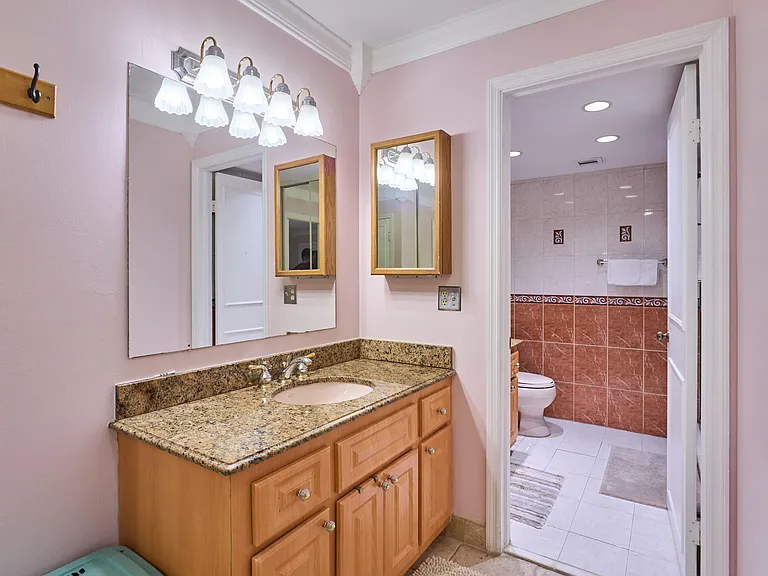 563 Brackenwood Pl — Photo 17