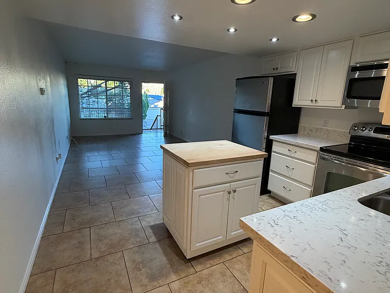 9647 Spyglass Ave #22 — Photo 2