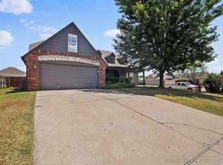 10401 N 117th Ave E, Owasso, OK 74055