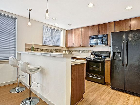 Kitchen/Living Room