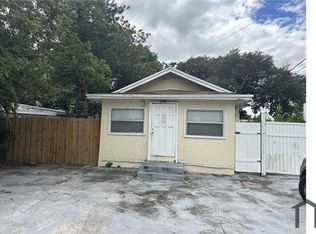 2578 NE 182nd Ter, North Miami Beach, FL 33160