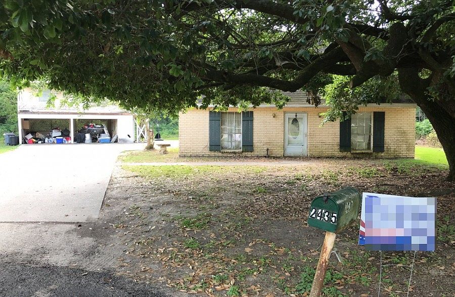 1st image of 2435 Saint Simon Dr