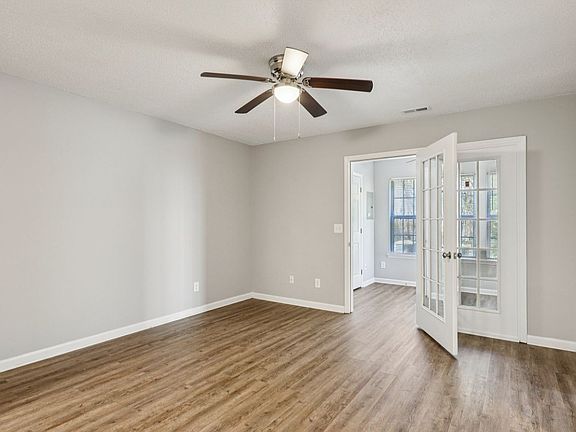 4th image of 1101 Brookway West Dr #1421