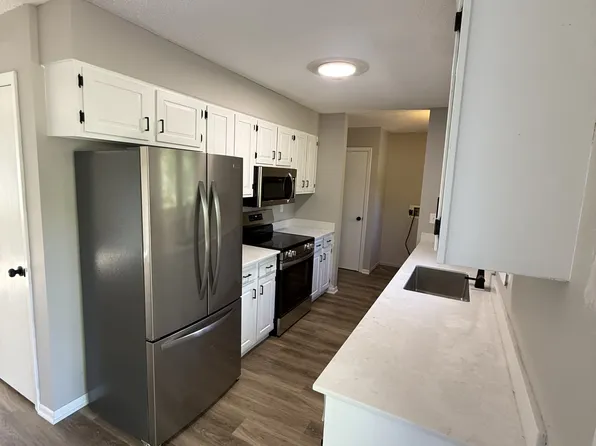 14881 Circle Dr, Little Falls, MN 56345