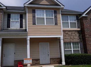 2833 Laurel Ridge Cir, East Pt, GA 30344