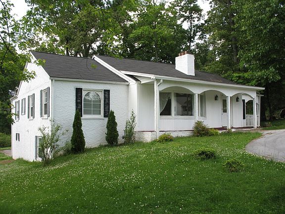 4th image of 3445 Kenilworth Ln