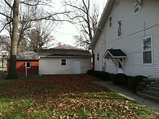 2nd image of 905 10th St