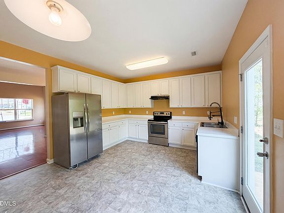 2nd image of 3712 Mayfair Mill Dr