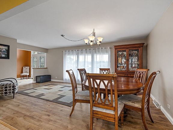 4th image of 7808 Ponderosa Ct
