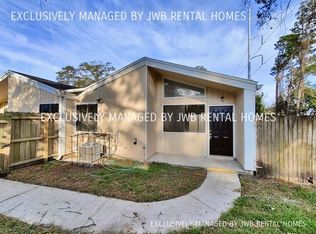 8121 San Jose Manor Dr E APT 3, Jacksonville, FL 32217