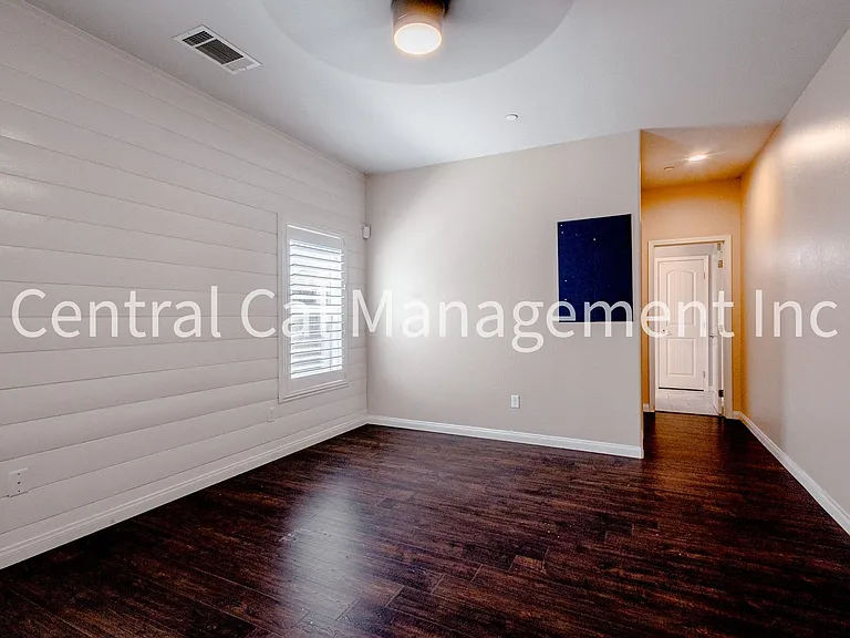6518 Bangor Pl — Photo 10