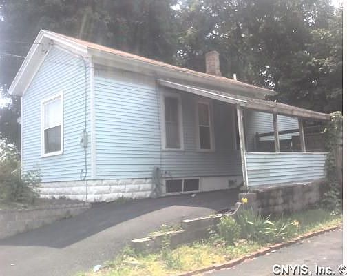 2nd image of 319 Bellevue Ave