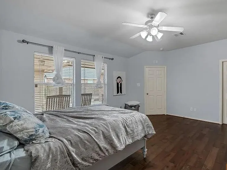 2507 Rustic Trail Ln — Photo 12