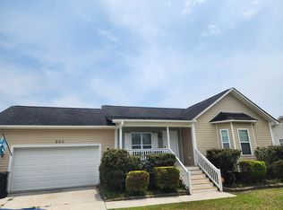 305 Pine Ridge Ln #305, Holly Ridge, NC 28445