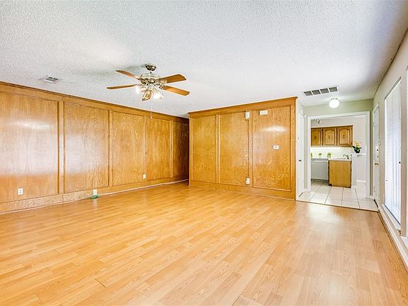 5th image of 14353 Haymeadow Cir