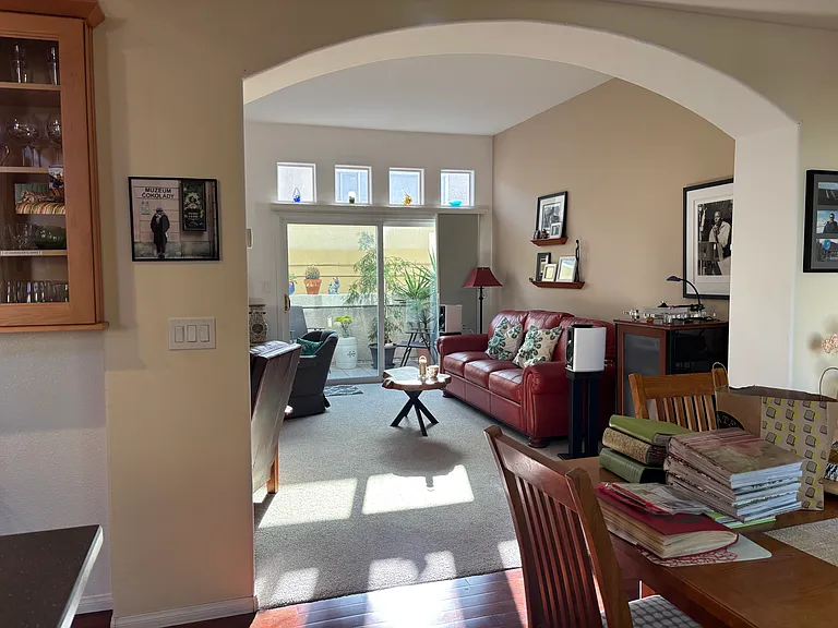 1321 Pacific Beach Dr #C — Photo 15