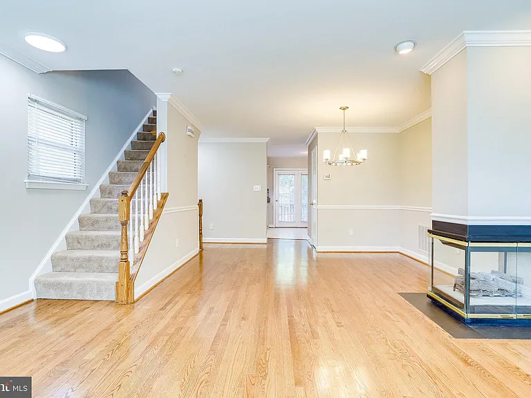 1706 S Edgewood St — Photo 17
