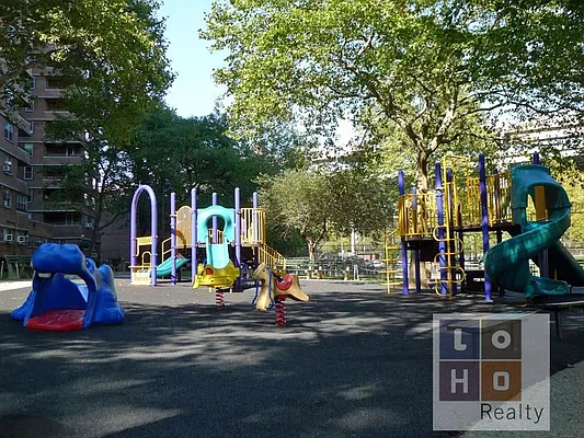 Rented by LoHo Realty | media 24