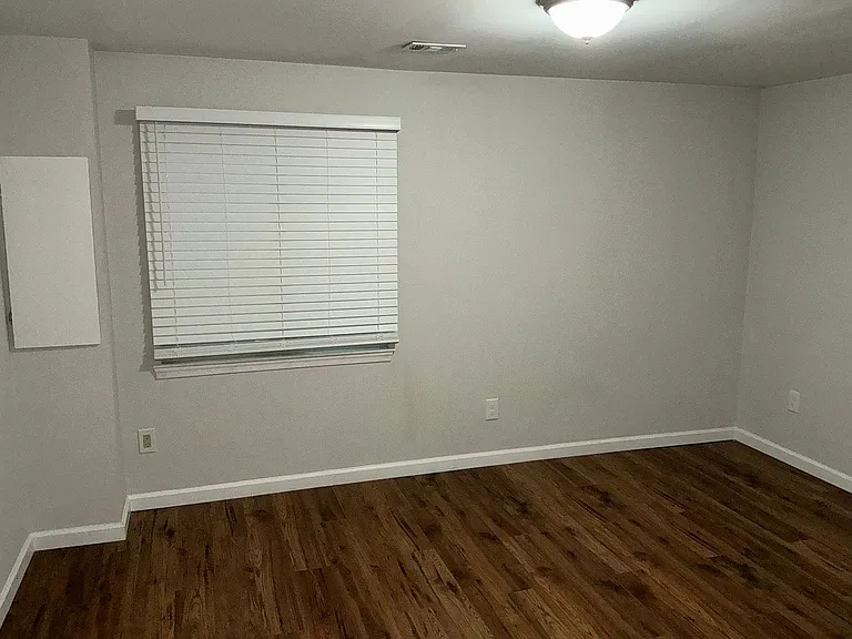 20520 Strath Haven Dr — Photo 25