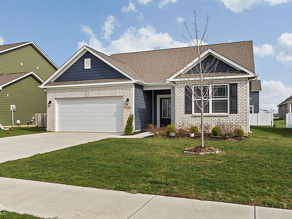 2nd image of 354 Limerick Ln