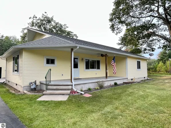 2401 N Us Highway 23, Oscoda, MI 48750