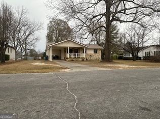 47 W Forest Ave, Alamo, GA 30411