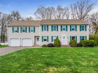 235 Lexington Rd, Glastonbury, CT 06033