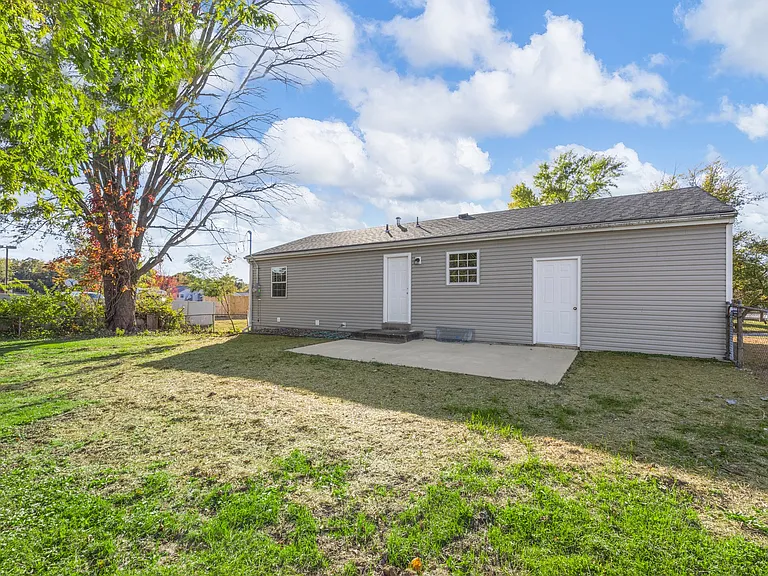 1024 Cypress Dr — Photo 23