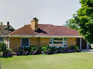 302 E 6th St, Clare, MI 48617