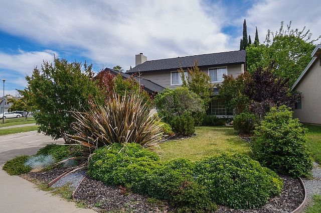 1st image of 7922 Brockwood Way