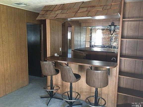 3rd image of 150 Silverado Trail UNIT 6