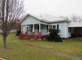 73 Mitchell St, Newton, AL 36352