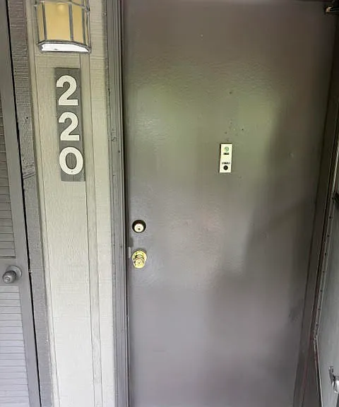 220 Lanai Vlg — Photo 1