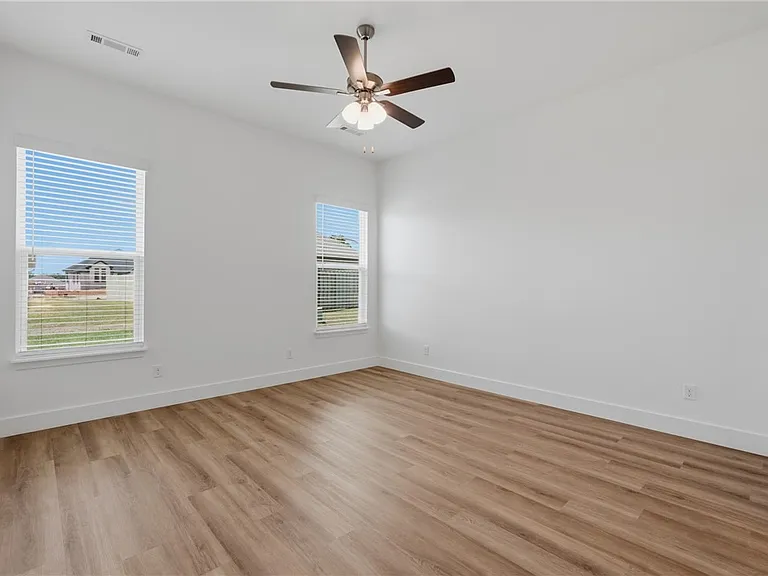 5109 Vista Ave — Photo 15