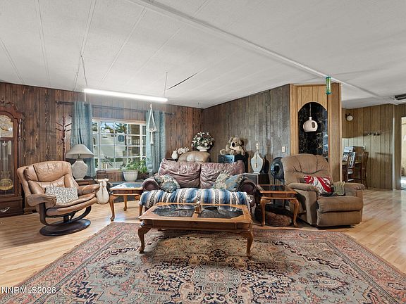 2nd image of 7 Esther Cir