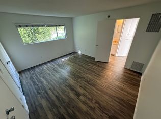 1218 McClellan Dr APT 107, Los Angeles, CA 90025