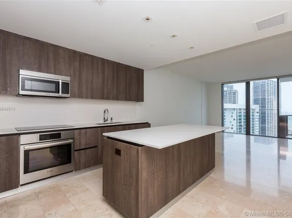 68 SE 6th St APT 3608, Miami, FL 33130