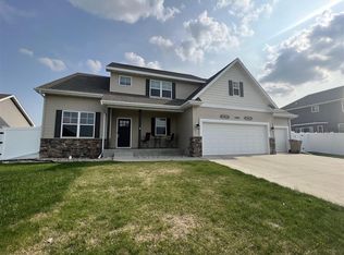 1901 27th Ave NW, Minot, ND 58703