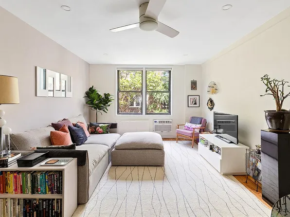 275 Webster Ave APT 5I, Brooklyn, NY 11230