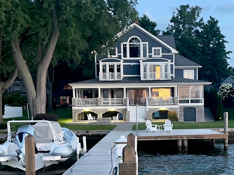2021 Lakeway Dr, Holland, MI 49423 Zillow