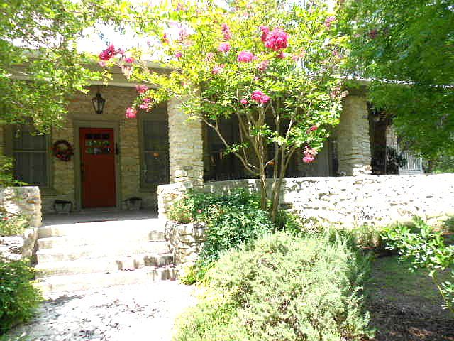 1st image of 1306 McAllen St