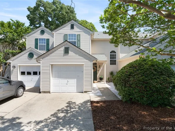1242 Lake Dr, Newport News, VA 23602