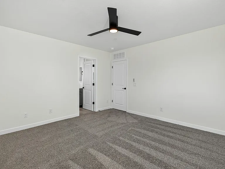 South Mountain Lofts — Photo 19